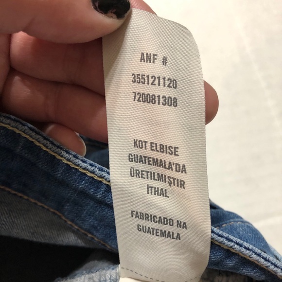 Hollister Distressed Skinny Jeans 0785 - Picture 8 of 10